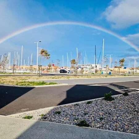 Vu Sur La Leucate